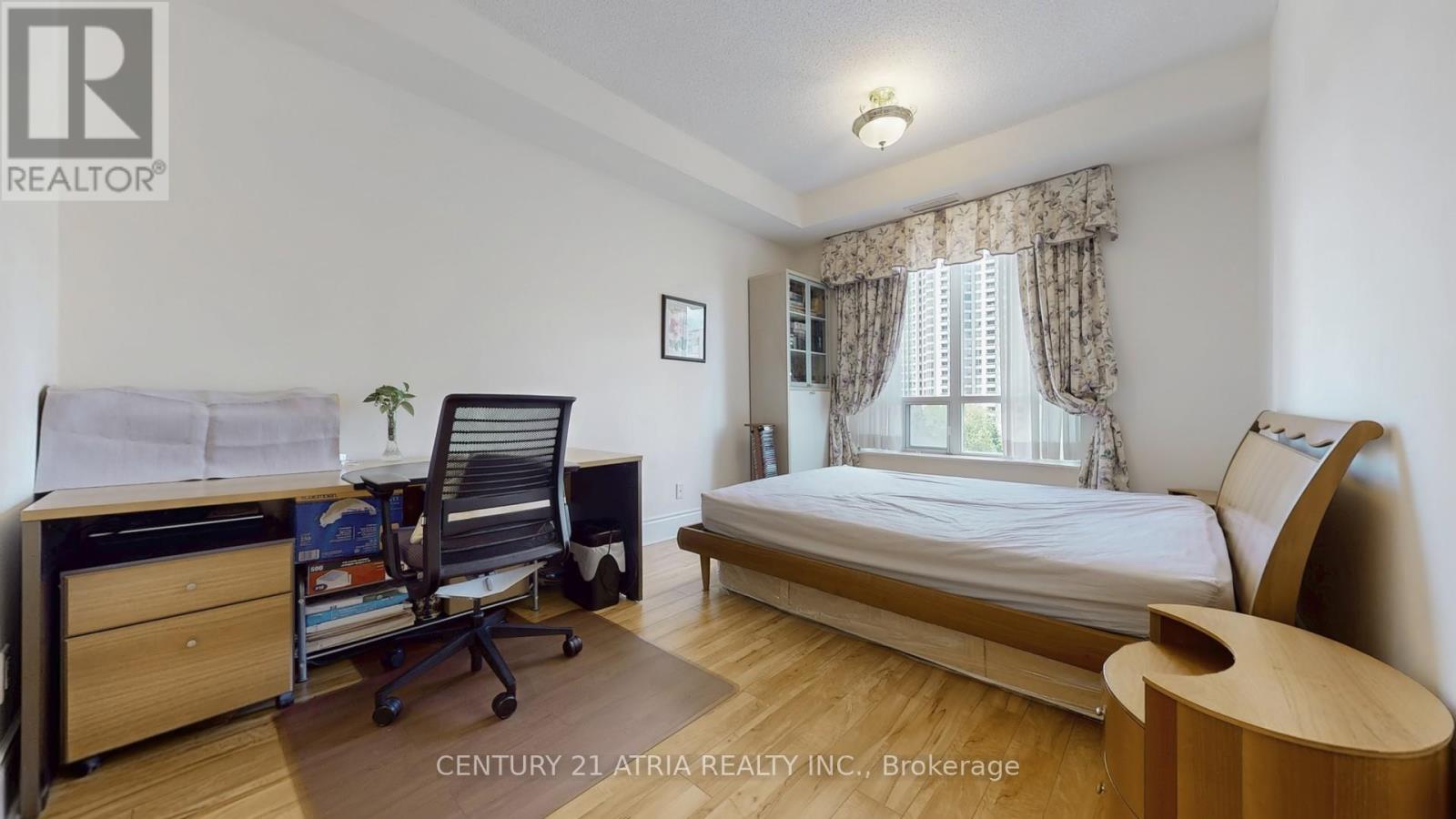 802 - 8 Mckee Avenue, Toronto (Willowdale East), Ontario  M2N 7E5 - Photo 21 - C12393830