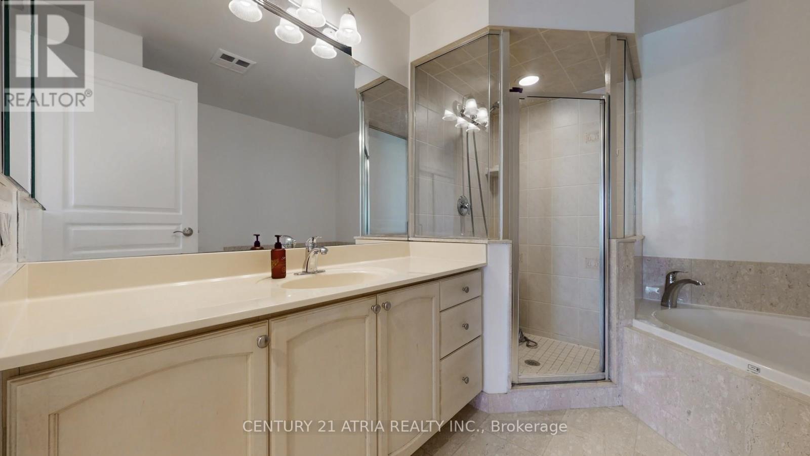 802 - 8 Mckee Avenue, Toronto (Willowdale East), Ontario  M2N 7E5 - Photo 22 - C12393830