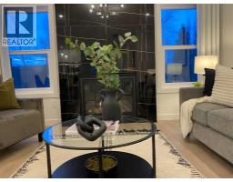 727 Mandalay Avenue NW