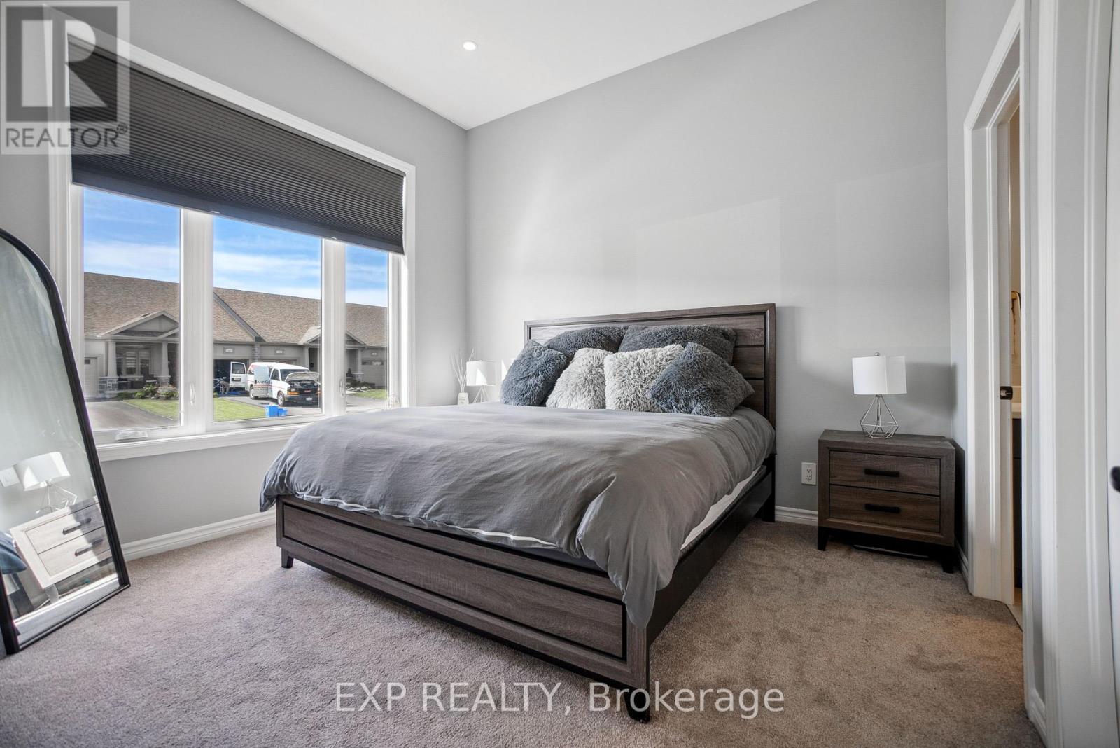 61 Athabaska Drive, Belleville, Ontario  K8N 0T1 - Photo 17 - X12393983