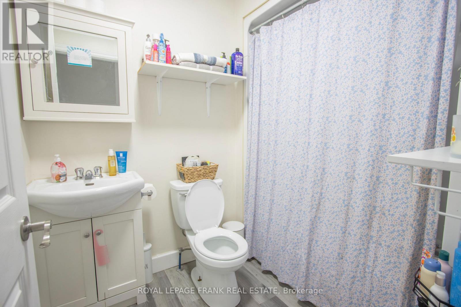 33 Flint Avenue, Bancroft, Ontario  K0L 1C0 - Photo 15 - X12394028