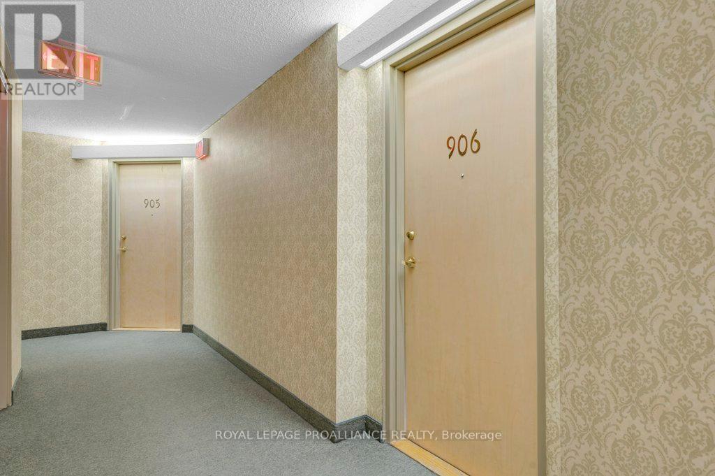 906 - 344 Front Street, Belleville, Ontario  K8N 5M4 - Photo 8 - X12394075