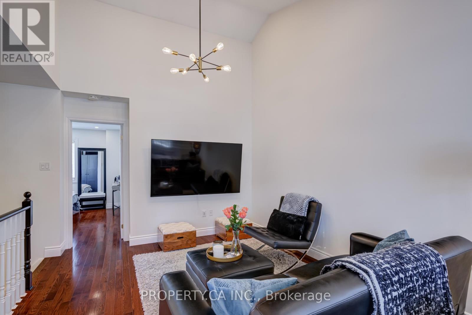 58 Wicker Park Way, Whitby, Ontario  L1R 0C7 - Photo 19 - E12393877