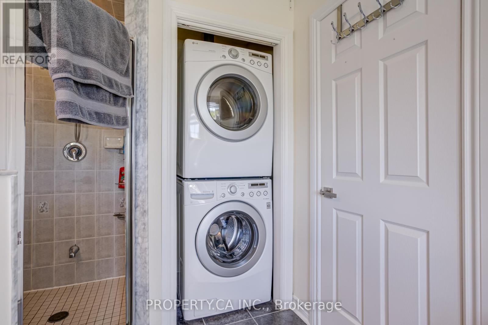 58 Wicker Park Way, Whitby, Ontario  L1R 0C7 - Photo 30 - E12393877