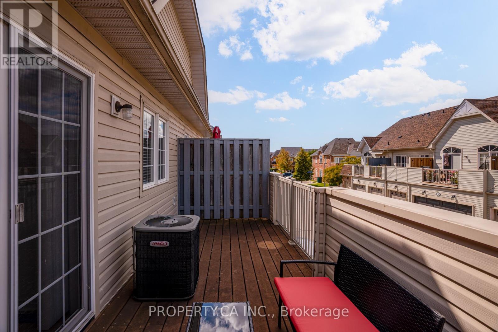 58 Wicker Park Way, Whitby, Ontario  L1R 0C7 - Photo 31 - E12393877