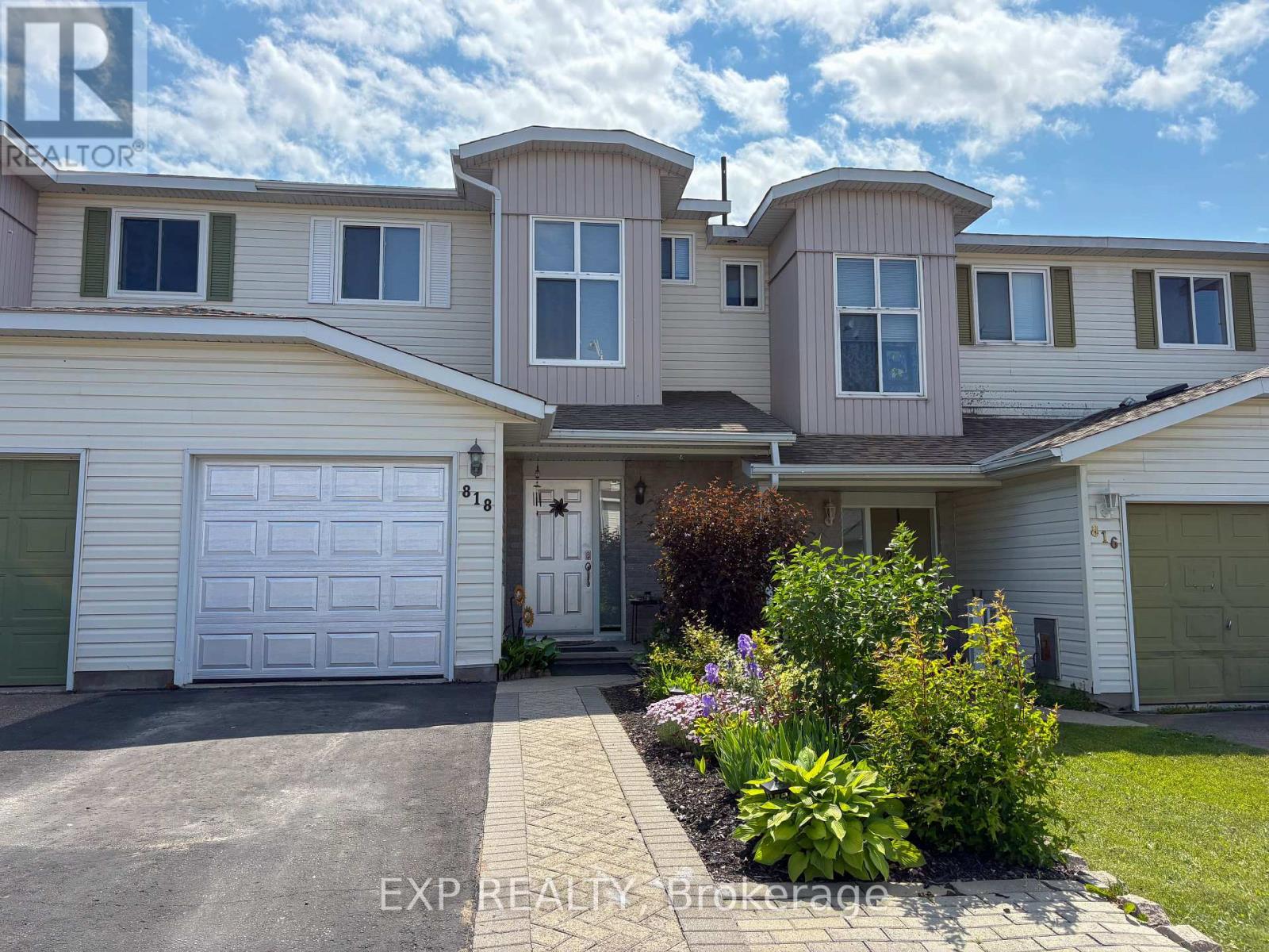 818 EIGHTH STREET, Renfrew, Ontario