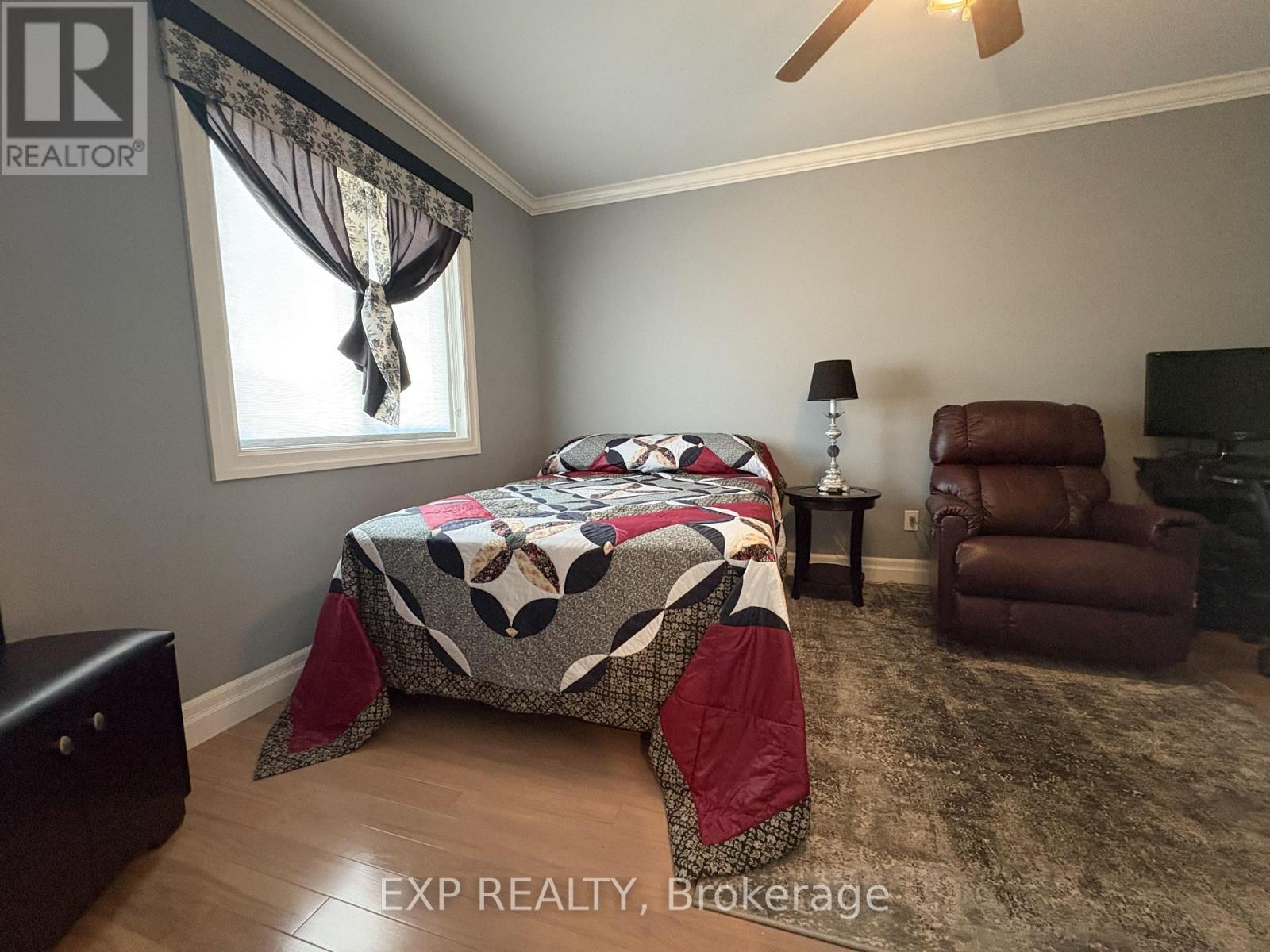 818 Eighth Street, Renfrew, Ontario  K7V 4K9 - Photo 14 - X12393975