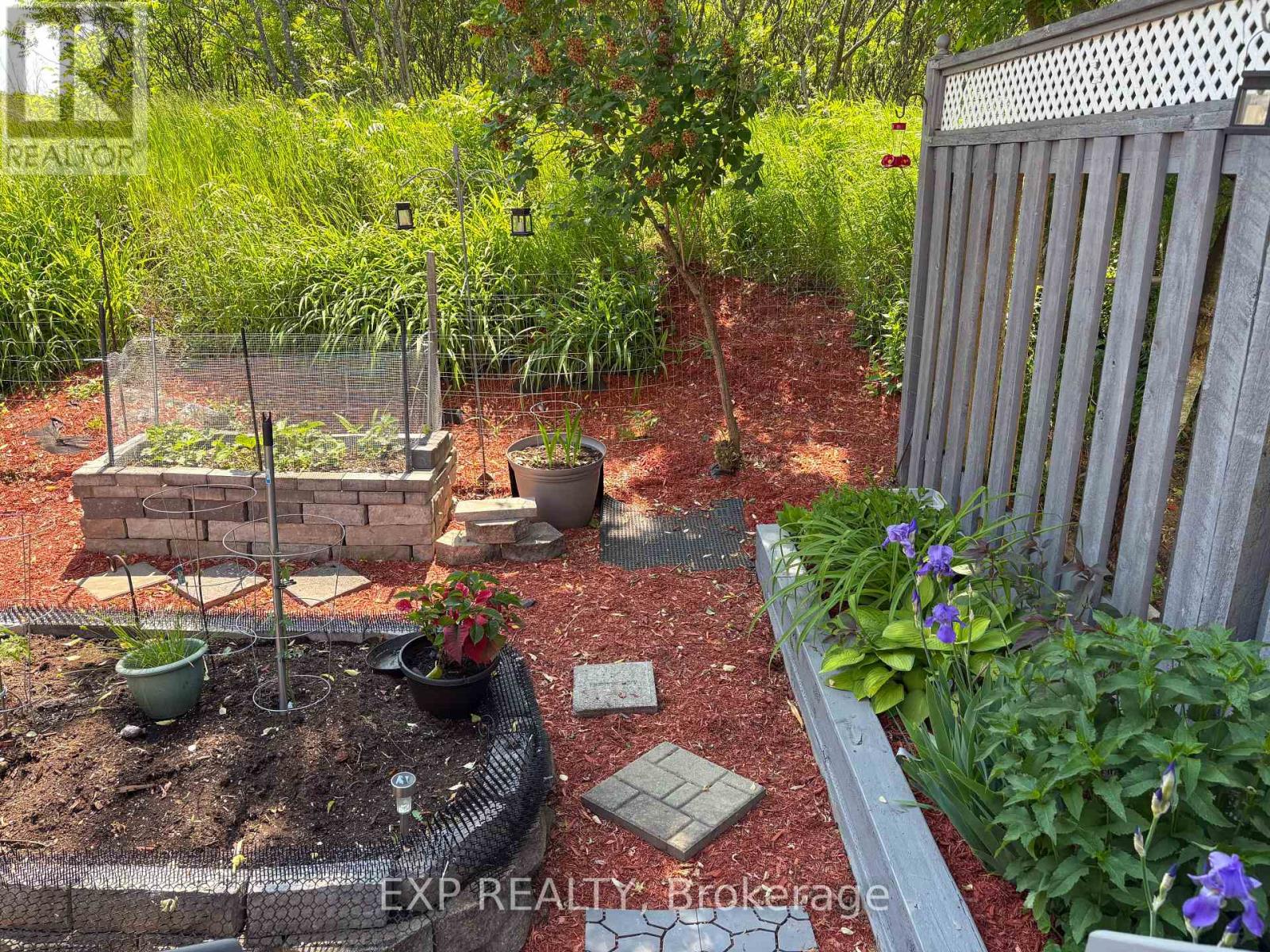 818 Eighth Street, Renfrew, Ontario  K7V 4K9 - Photo 30 - X12393975