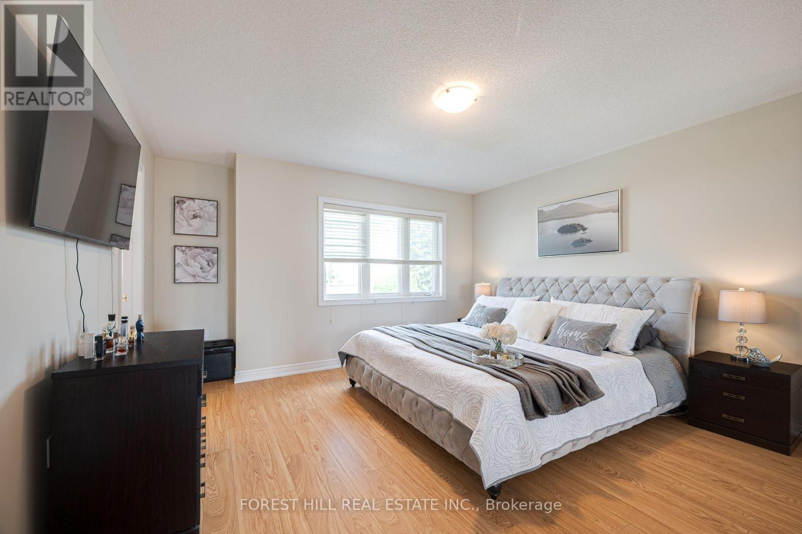 59 Matthewson Avenue, Bradford West Gwillimbury (Bradford), Ontario  L3Z 0P3 - Photo 18 - N12393829