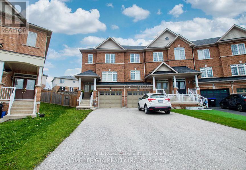59 Matthewson Avenue, Bradford West Gwillimbury (Bradford), Ontario  L3Z 0P3 - Photo 2 - N12393829