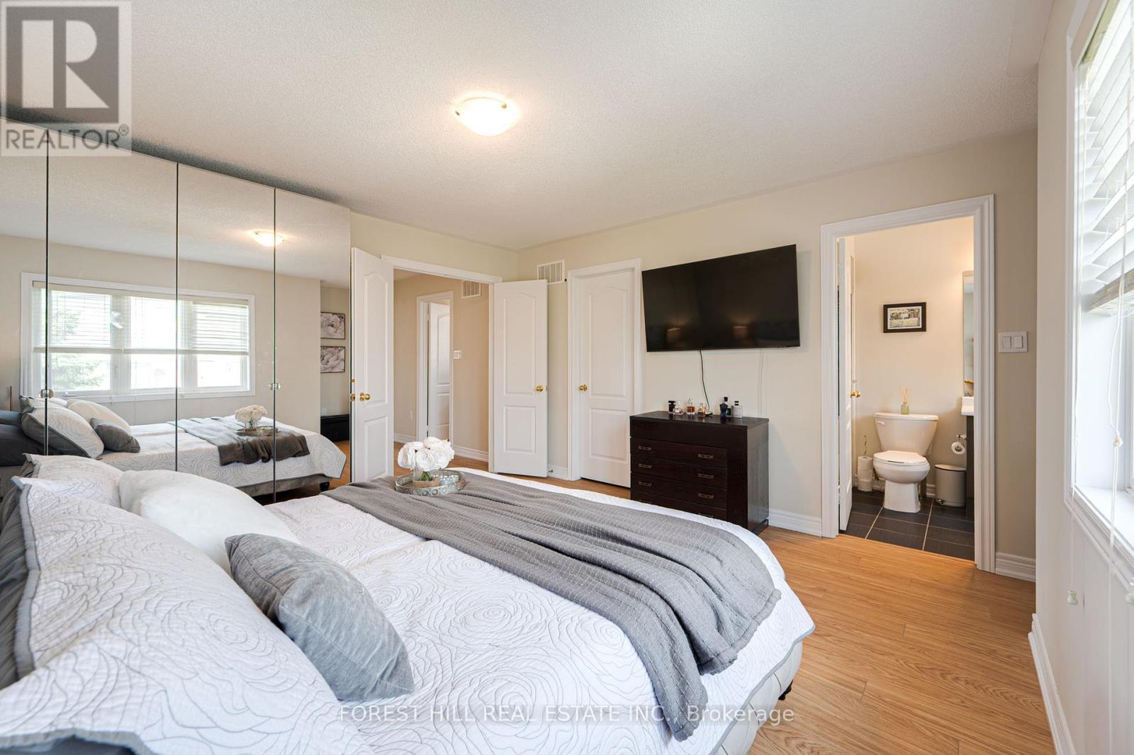 59 Matthewson Avenue, Bradford West Gwillimbury (Bradford), Ontario  L3Z 0P3 - Photo 20 - N12393829
