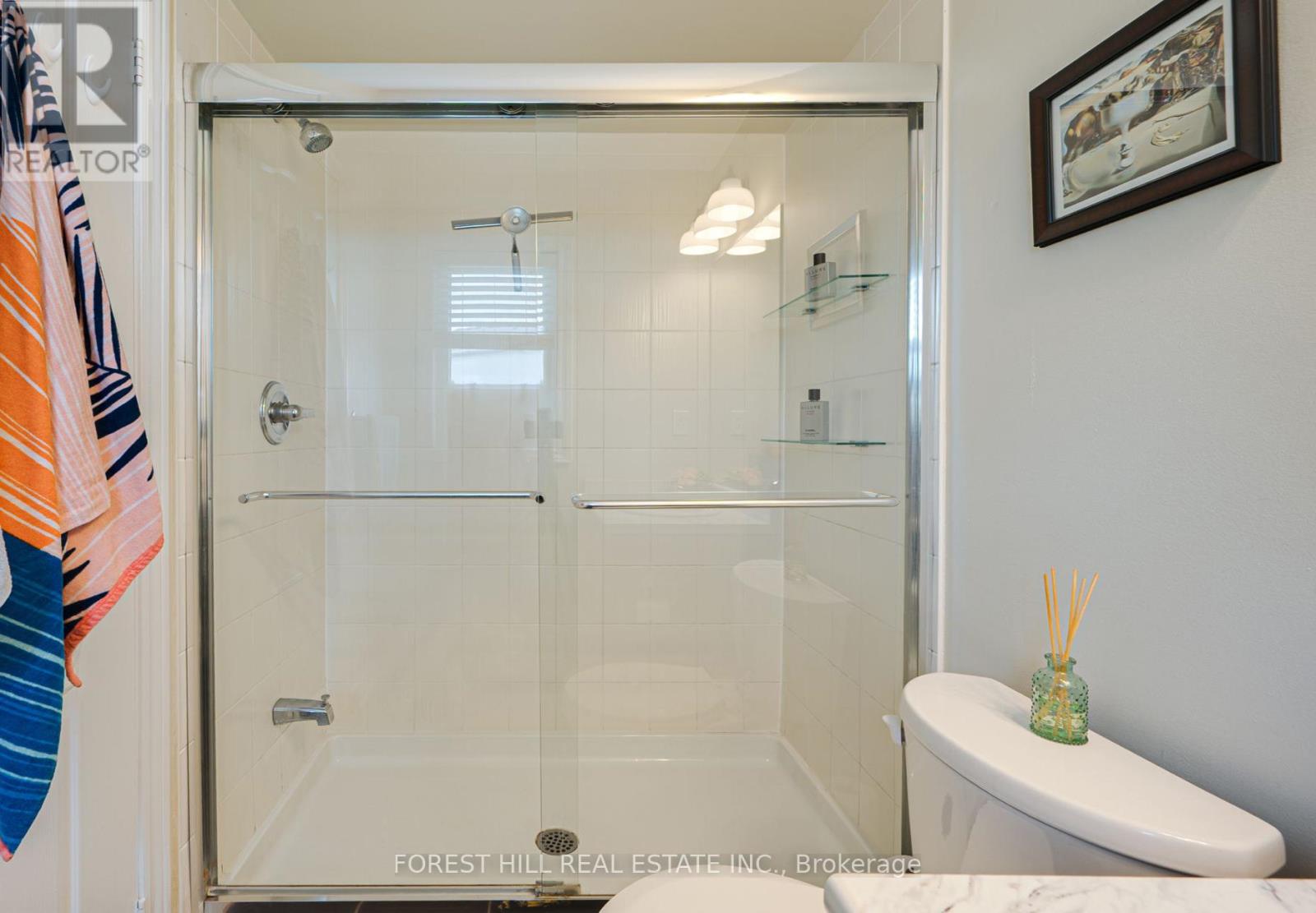 59 Matthewson Avenue, Bradford West Gwillimbury (Bradford), Ontario  L3Z 0P3 - Photo 22 - N12393829