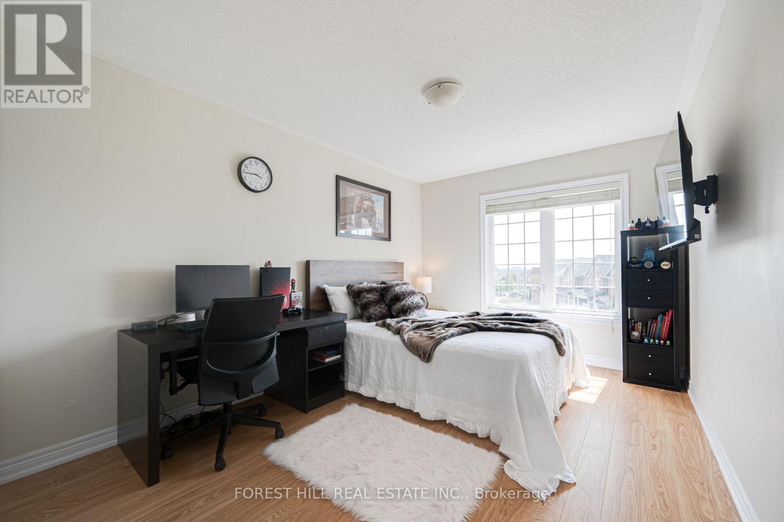 59 Matthewson Avenue, Bradford West Gwillimbury (Bradford), Ontario  L3Z 0P3 - Photo 23 - N12393829
