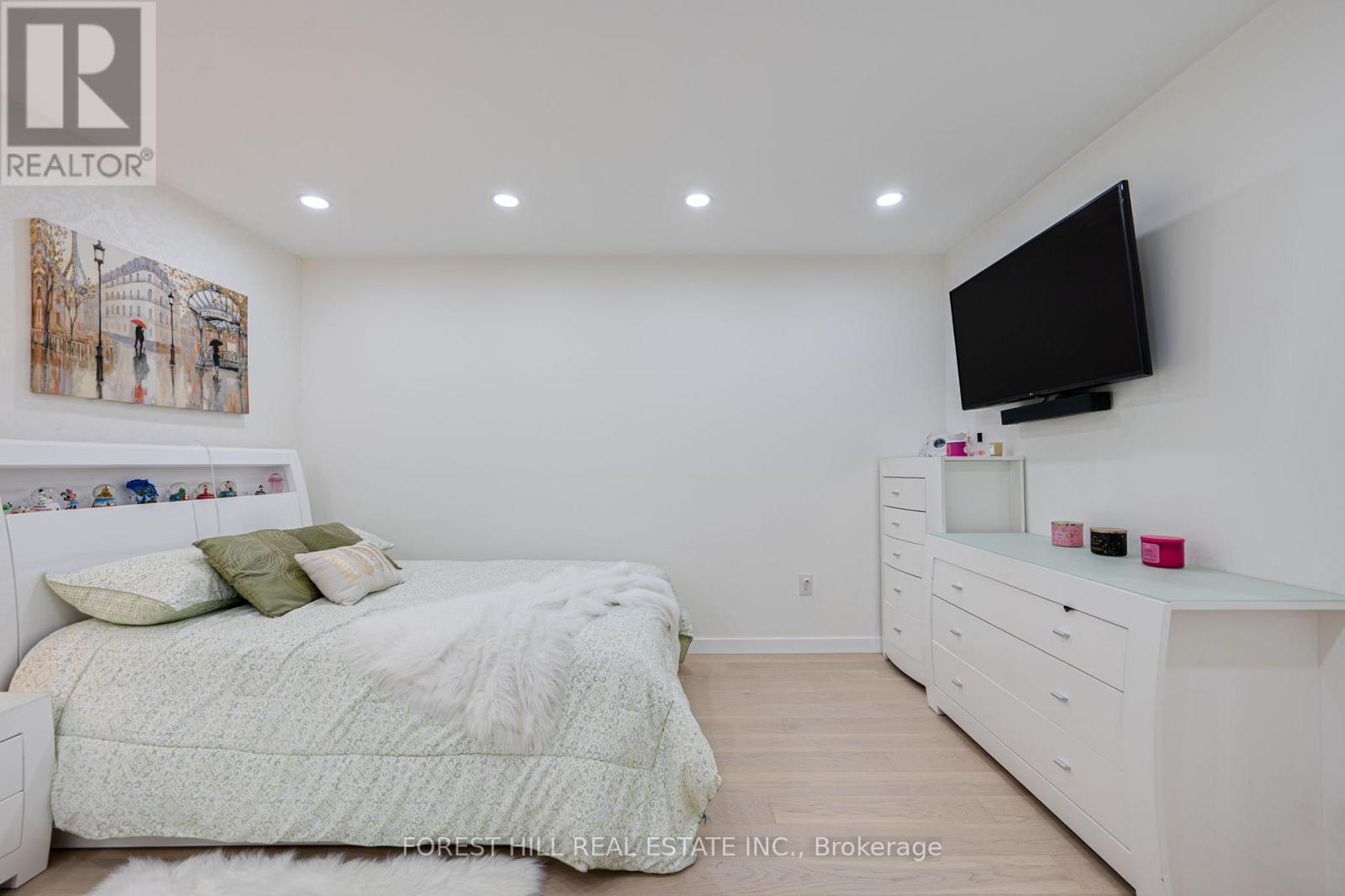 59 Matthewson Avenue, Bradford West Gwillimbury (Bradford), Ontario  L3Z 0P3 - Photo 28 - N12393829