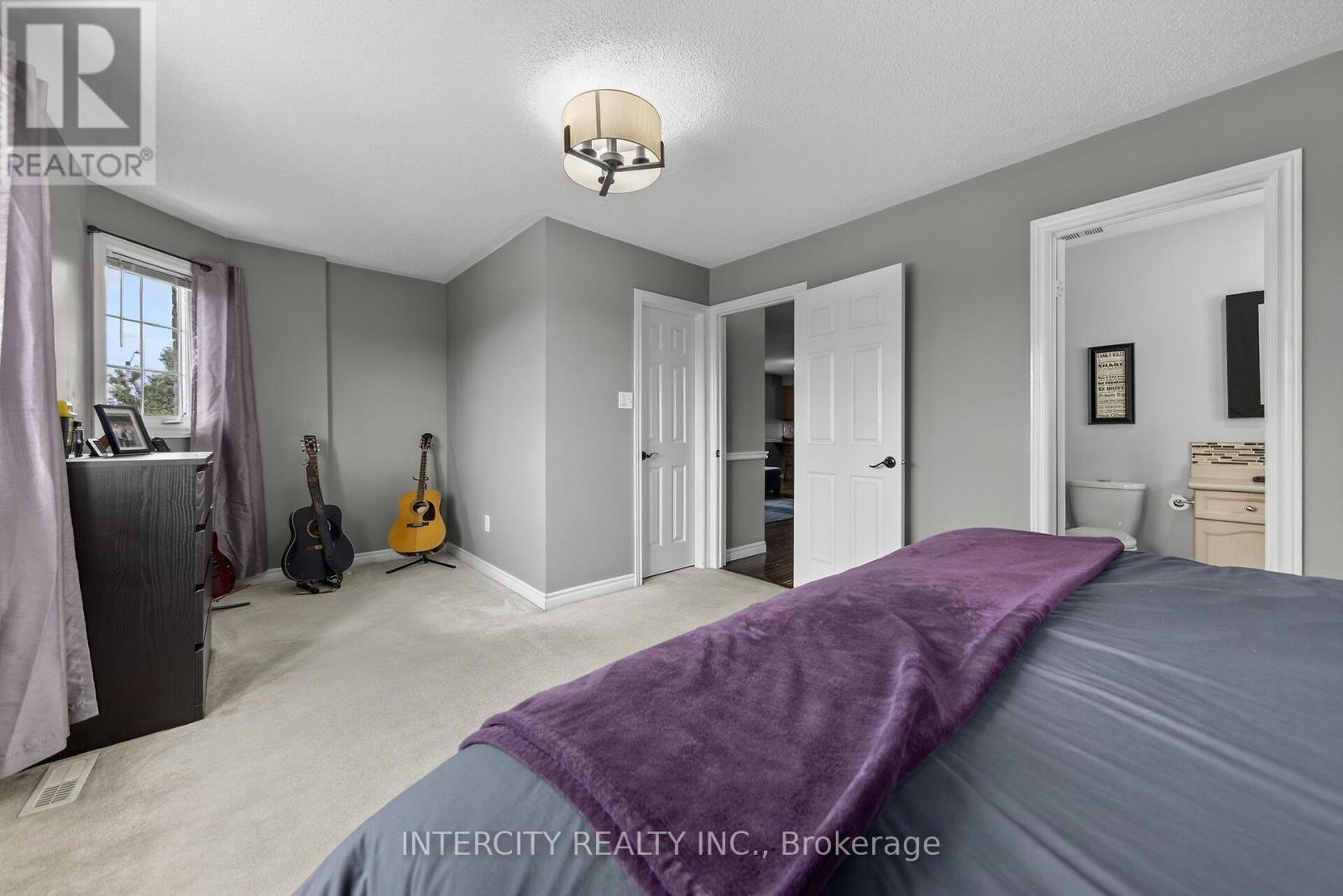 132 Dean Avenue, Barrie, Ontario  L4N 0V6 - Photo 24 - S12393904