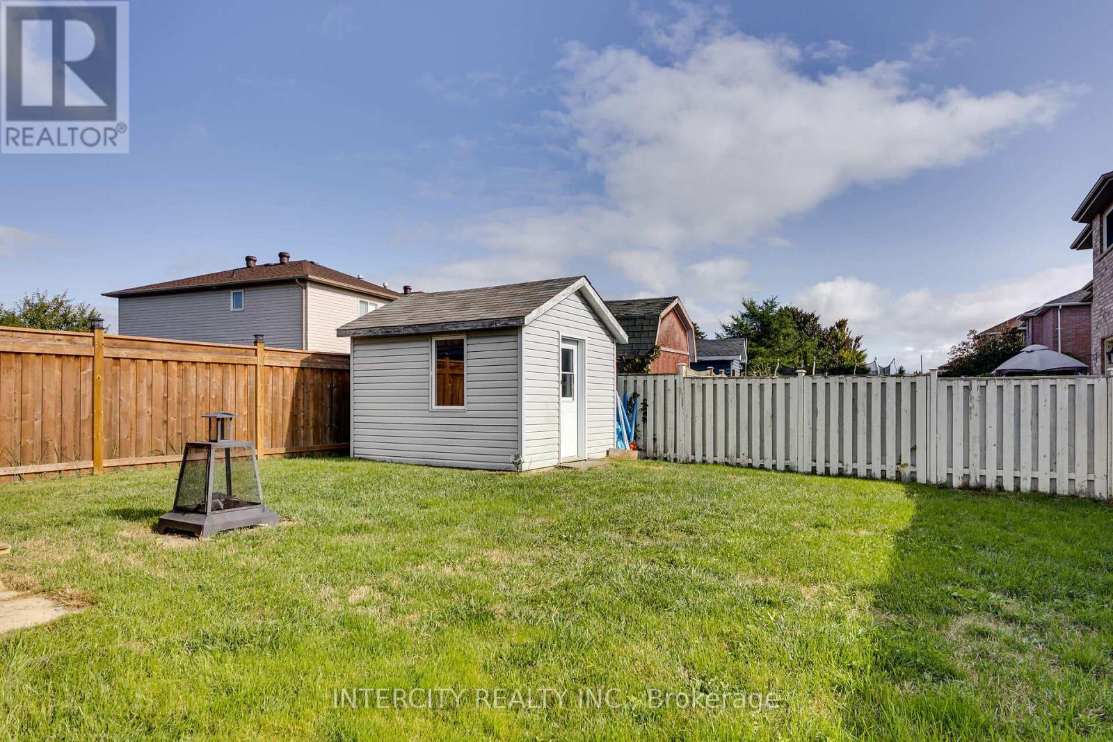 132 Dean Avenue, Barrie, Ontario  L4N 0V6 - Photo 36 - S12393904