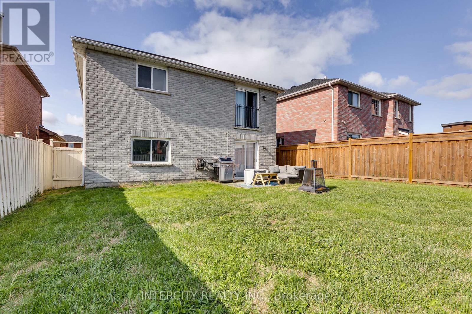 132 Dean Avenue, Barrie, Ontario  L4N 0V6 - Photo 39 - S12393904