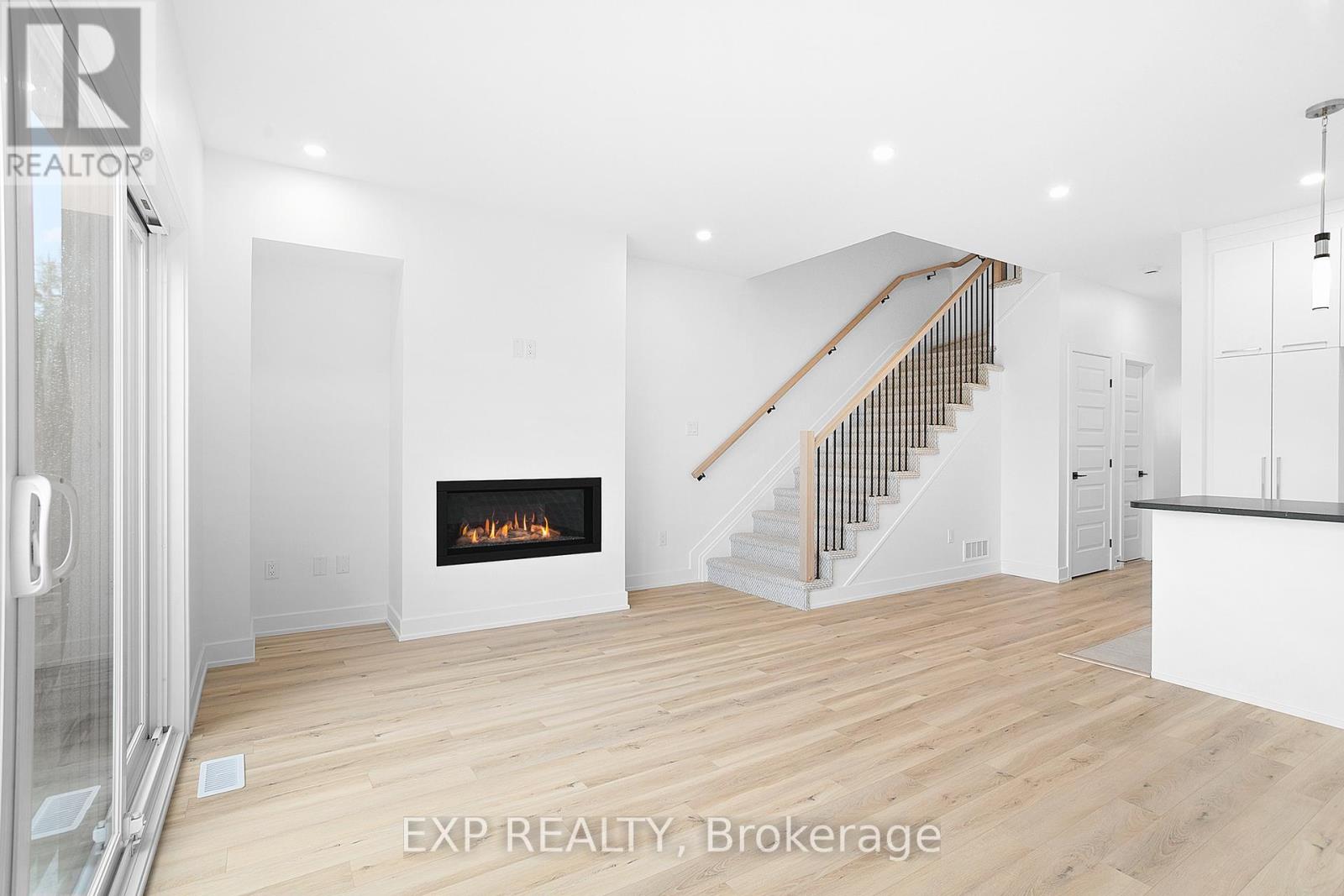 67 Carpe Street, Casselman, Ontario  K0A 1M0 - Photo 8 - X12376295