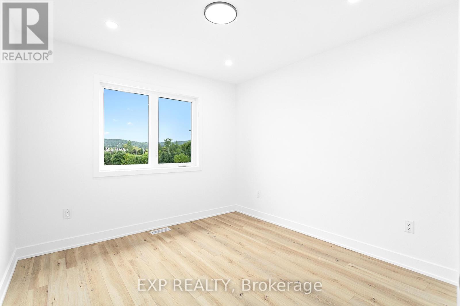 271 Carpe Street, Casselman, Ontario  K0A 1M0 - Photo 18 - X12376303