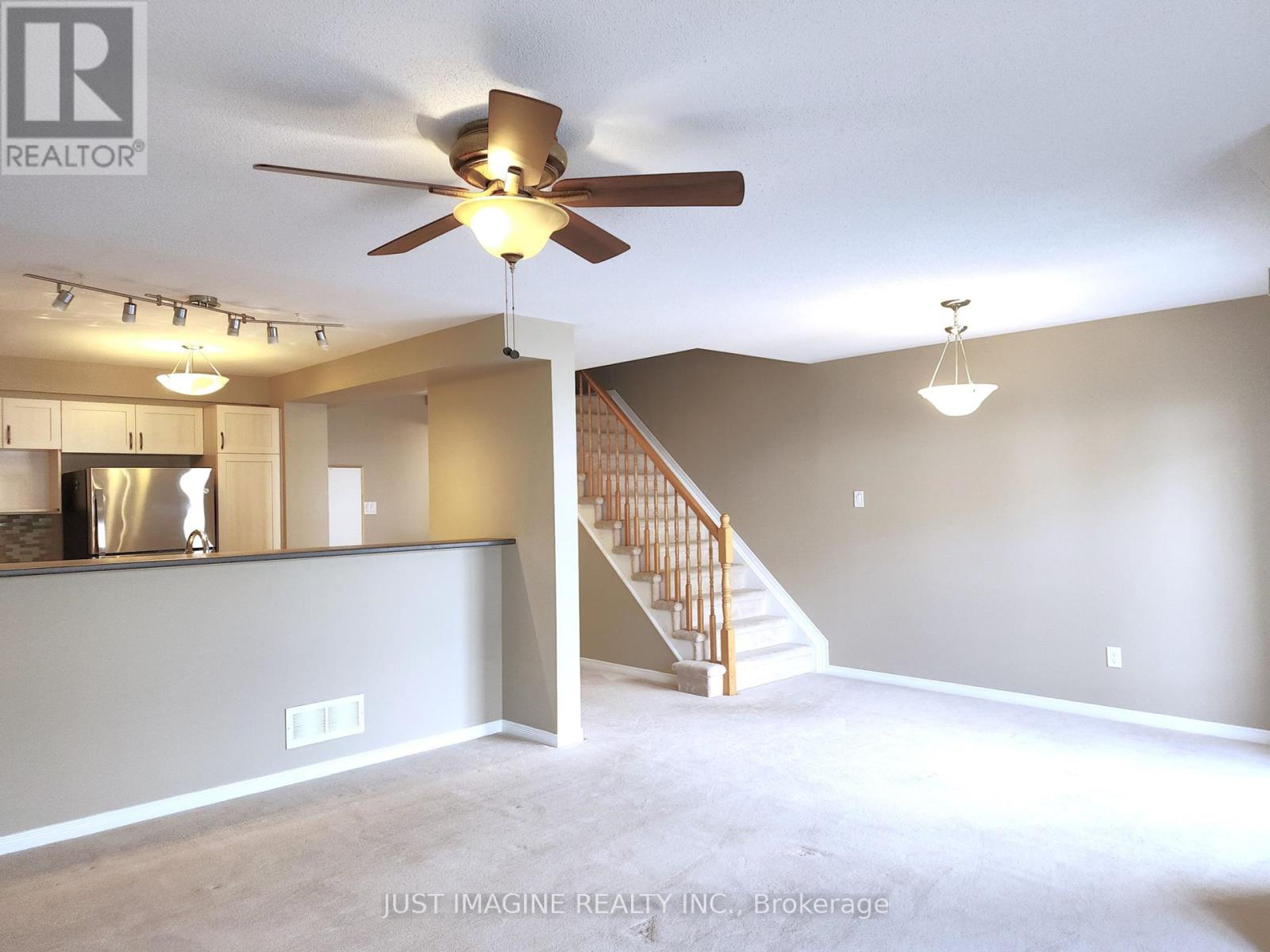 105 Caithness Private, Ottawa, Ontario  K1W 0G4 - Photo 17 - X12393172