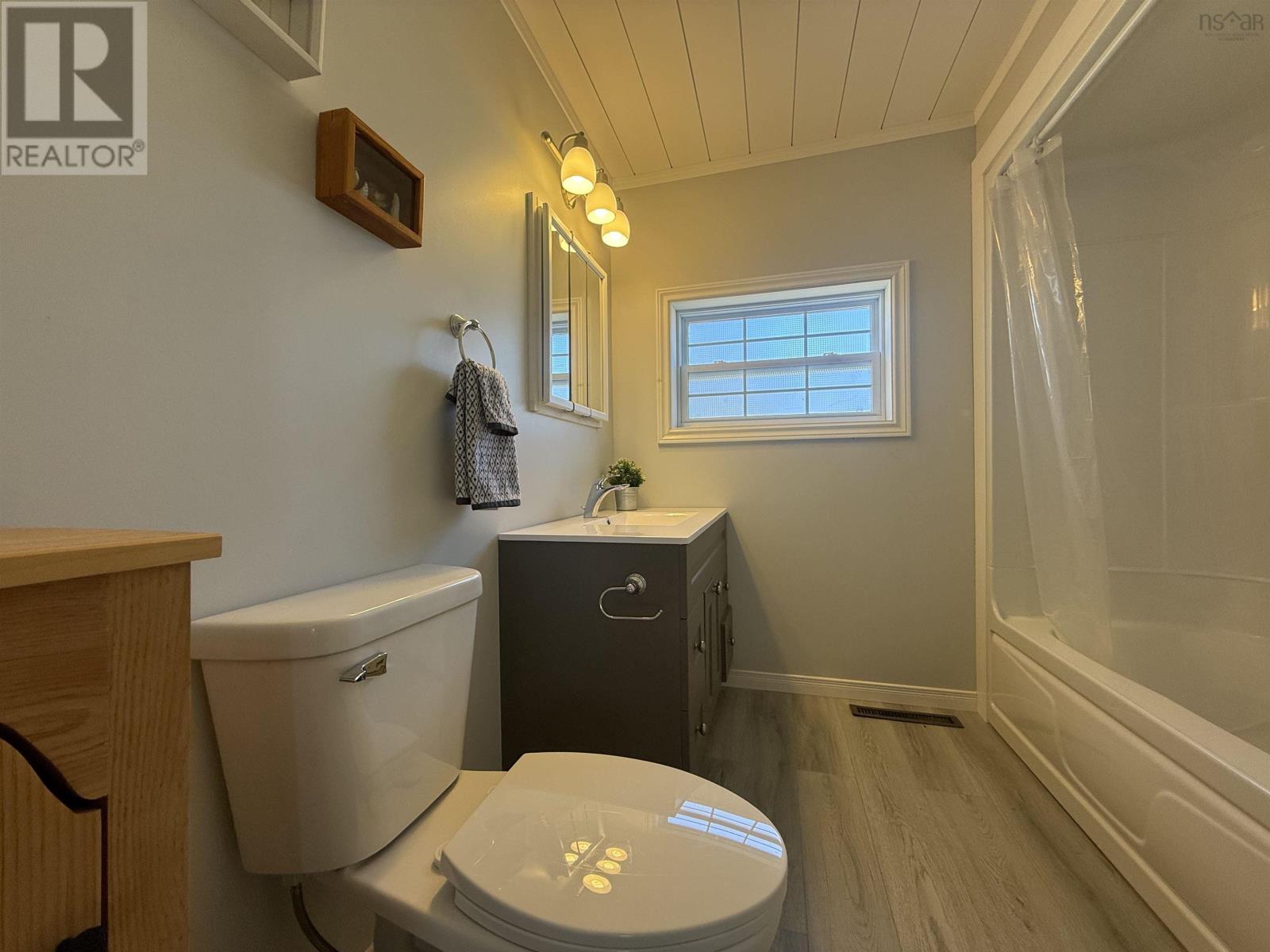 3524 Eastern Avenue, Parrsboro, Nova Scotia  B0M 1S0 - Photo 31 - 202506409