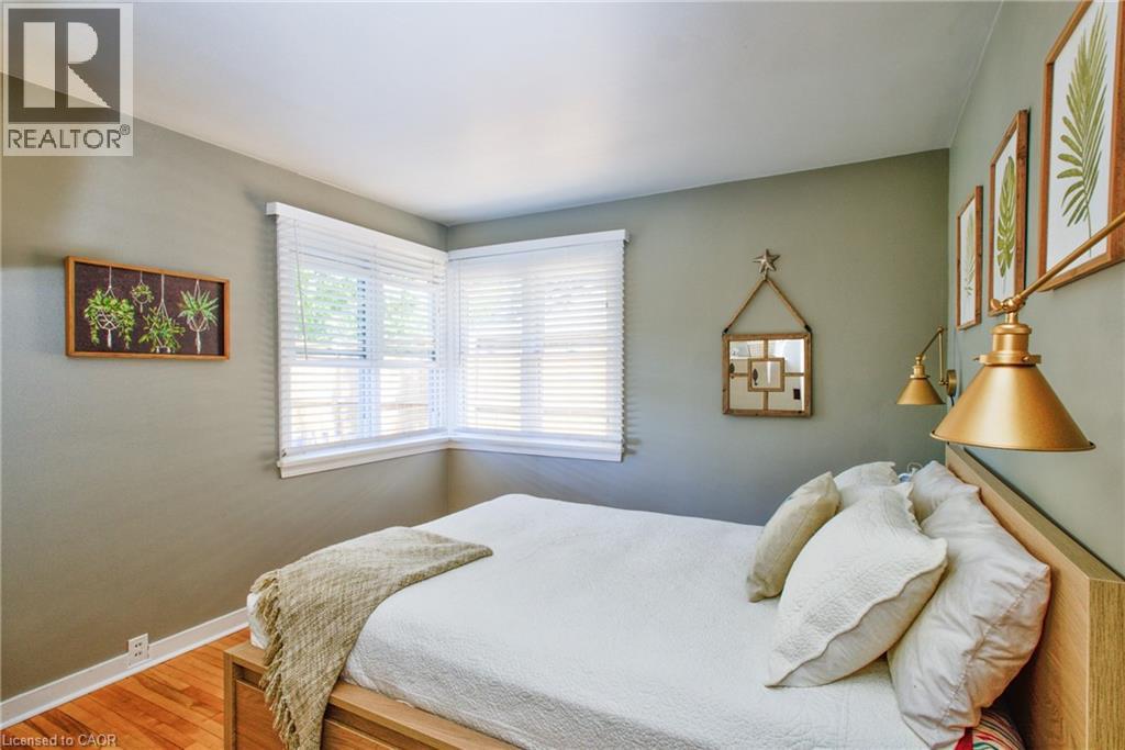 Photo 14 of 34 for 3 Elmwood Avenue