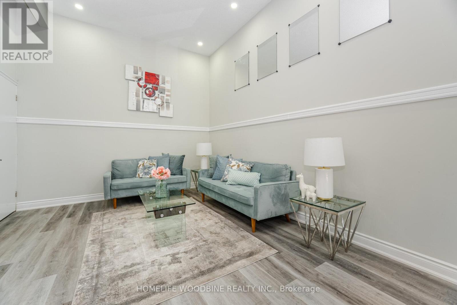 22 Highview Trail, Brampton, Ontario  L6S 1P5 - Photo 19 - W12393832