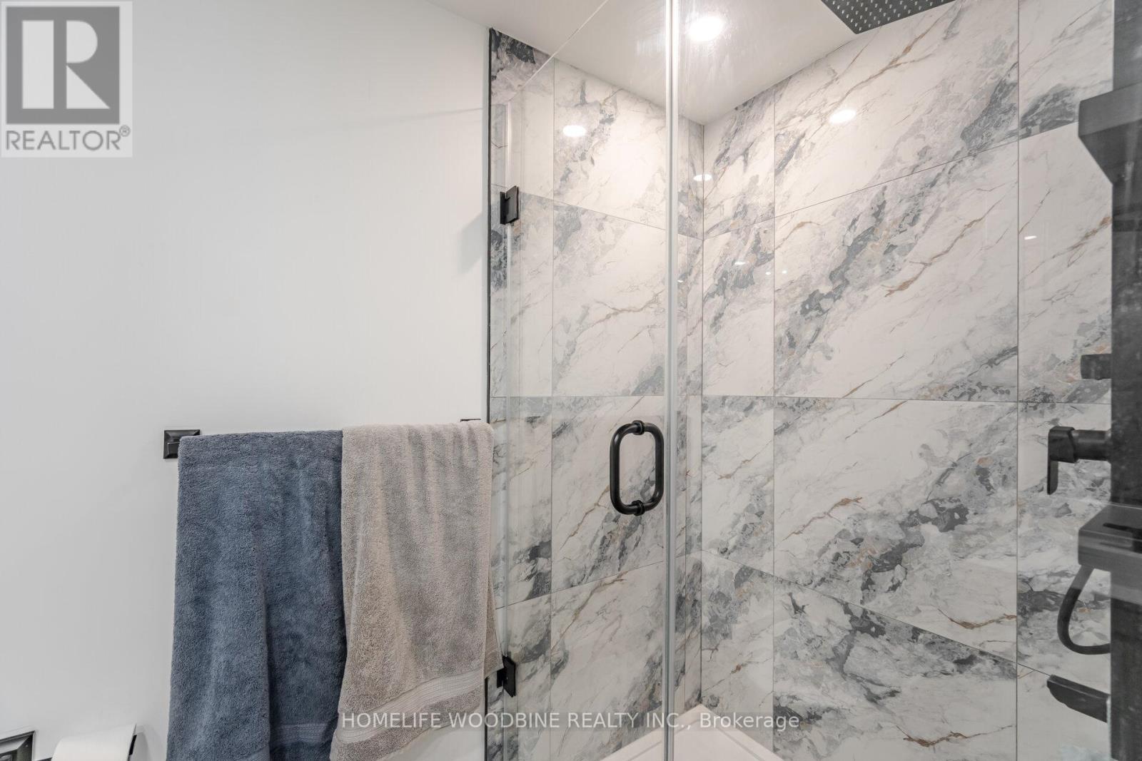 22 Highview Trail, Brampton, Ontario  L6S 1P5 - Photo 32 - W12393832