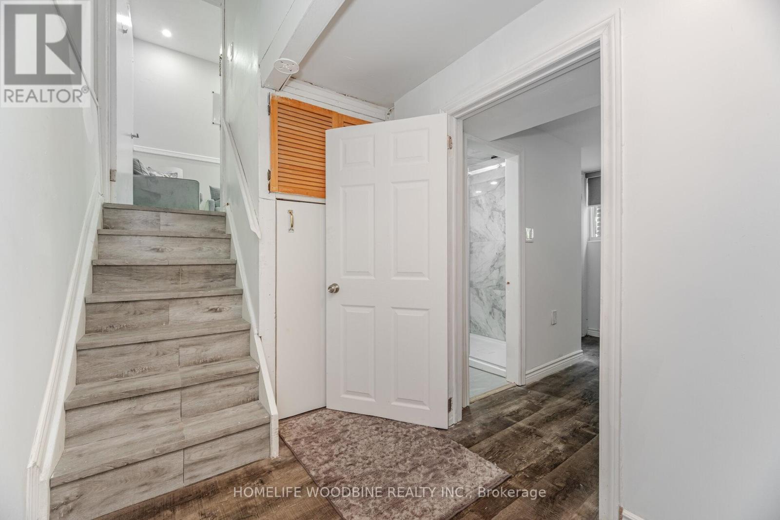 22 Highview Trail, Brampton, Ontario  L6S 1P5 - Photo 33 - W12393832