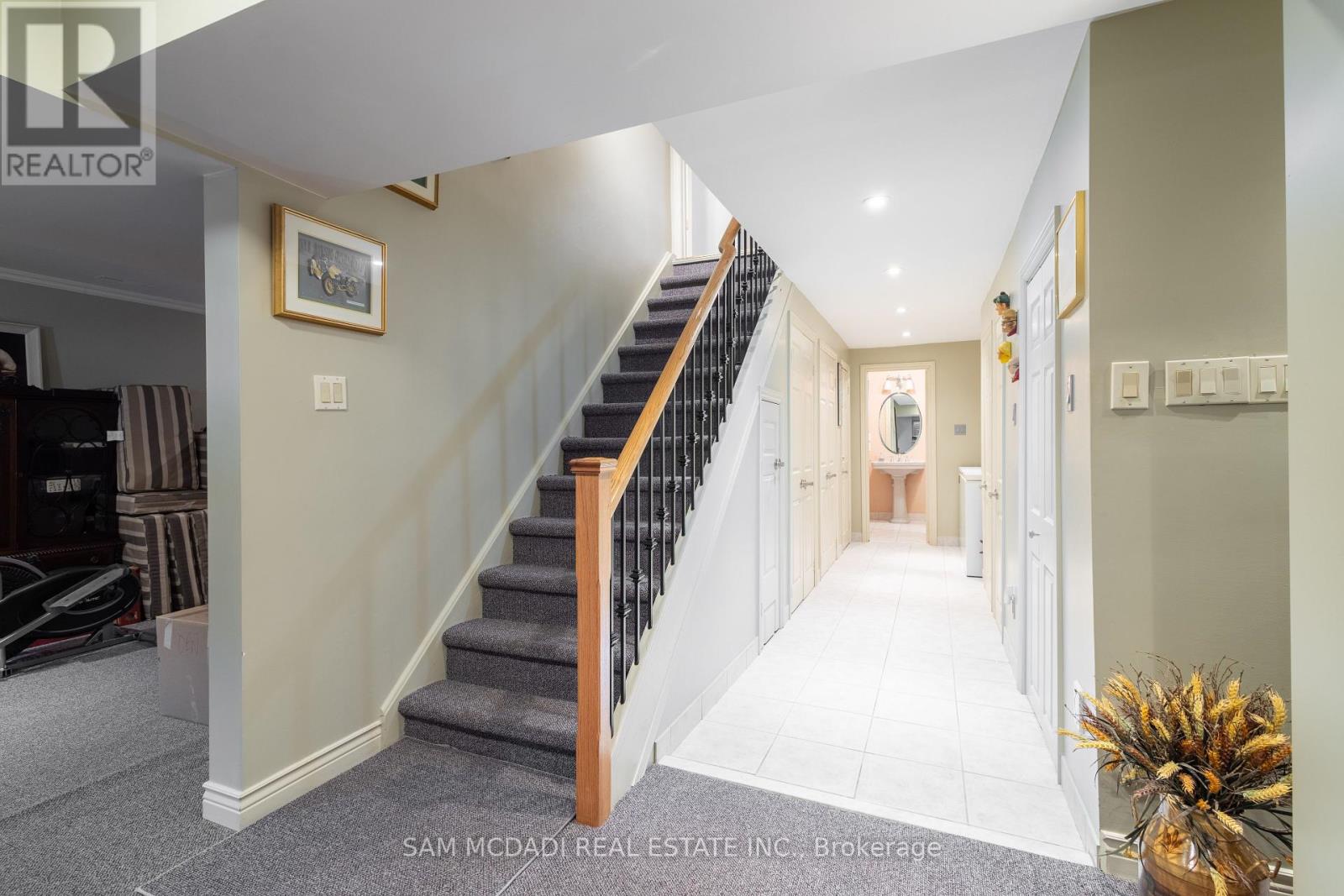 2529 Claymore Crescent, Mississauga (Erindale), Ontario  L5C 3A2 - Photo 30 - W12393866