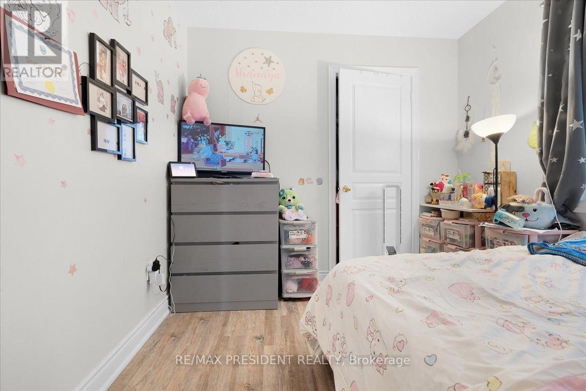 56 Natronia Trail, Brampton (Bram East), Ontario  L6P 3N8 - Photo 24 - W12393879