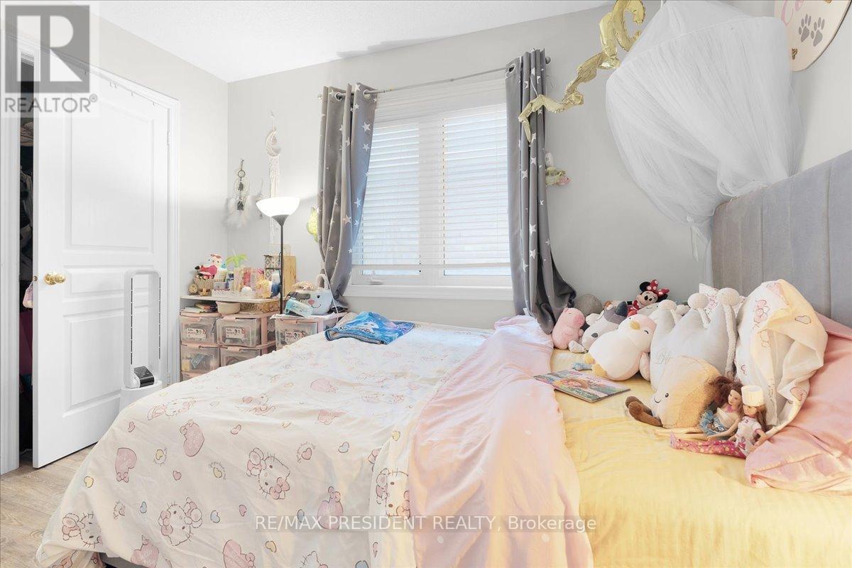 56 Natronia Trail, Brampton (Bram East), Ontario  L6P 3N8 - Photo 25 - W12393879