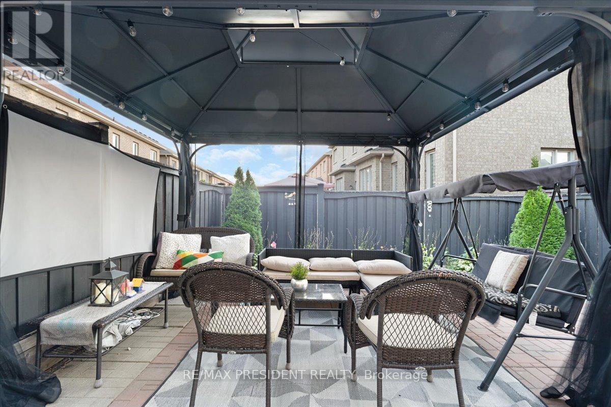 56 Natronia Trail, Brampton (Bram East), Ontario  L6P 3N8 - Photo 47 - W12393879