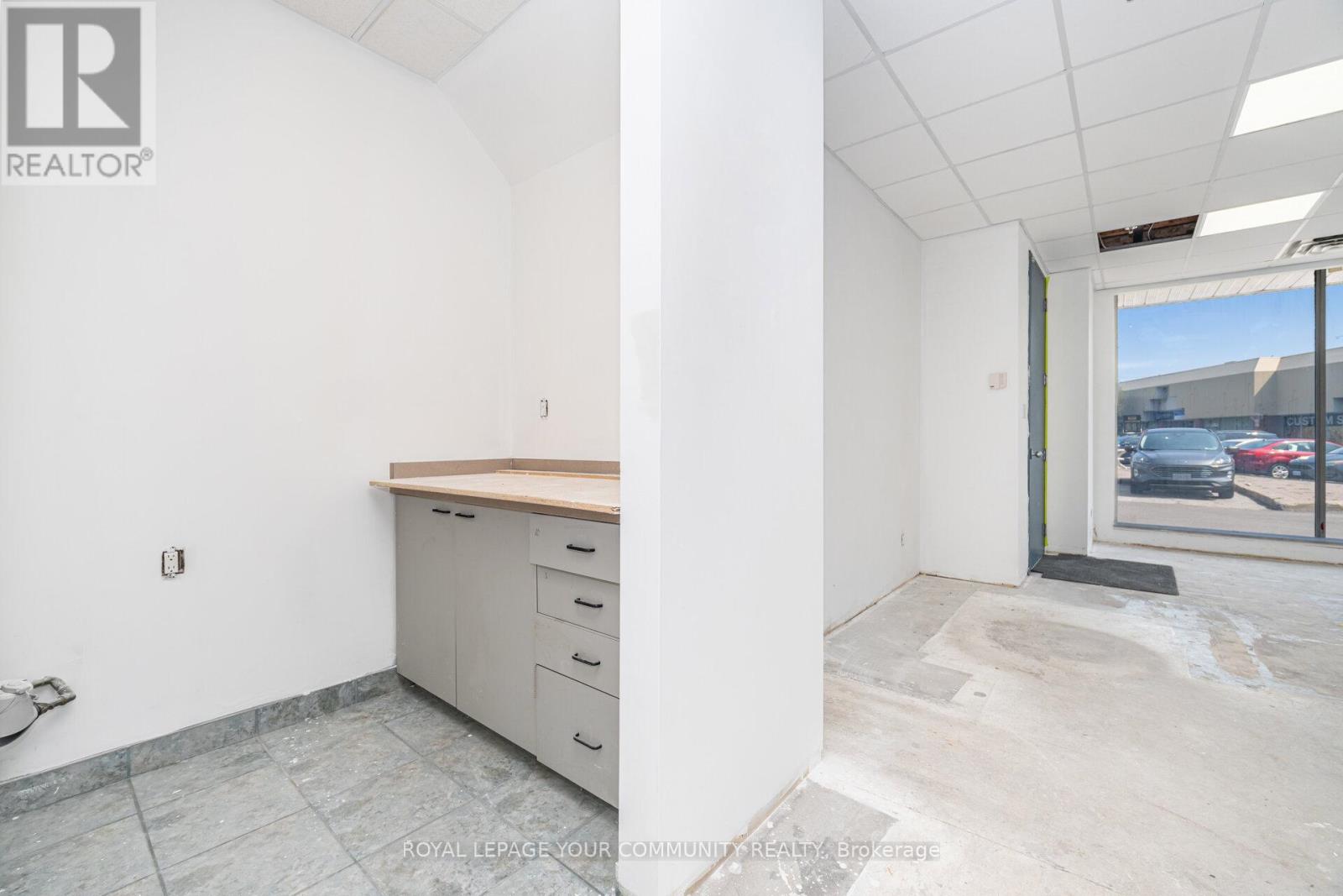 5 - 2001 Albion Road, Toronto, Ontario  M9W 6V6 - Photo 17 - W12393900