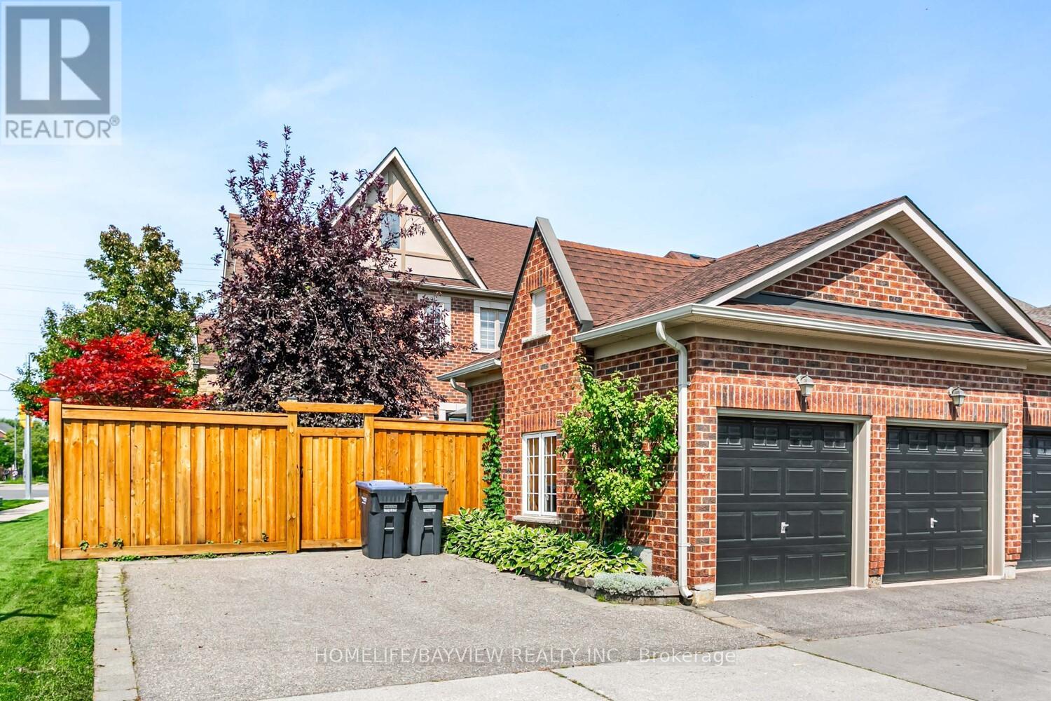 4989 Sebastian Drive, Mississauga, Ontario  L5M 7P4 - Photo 34 - W12393902