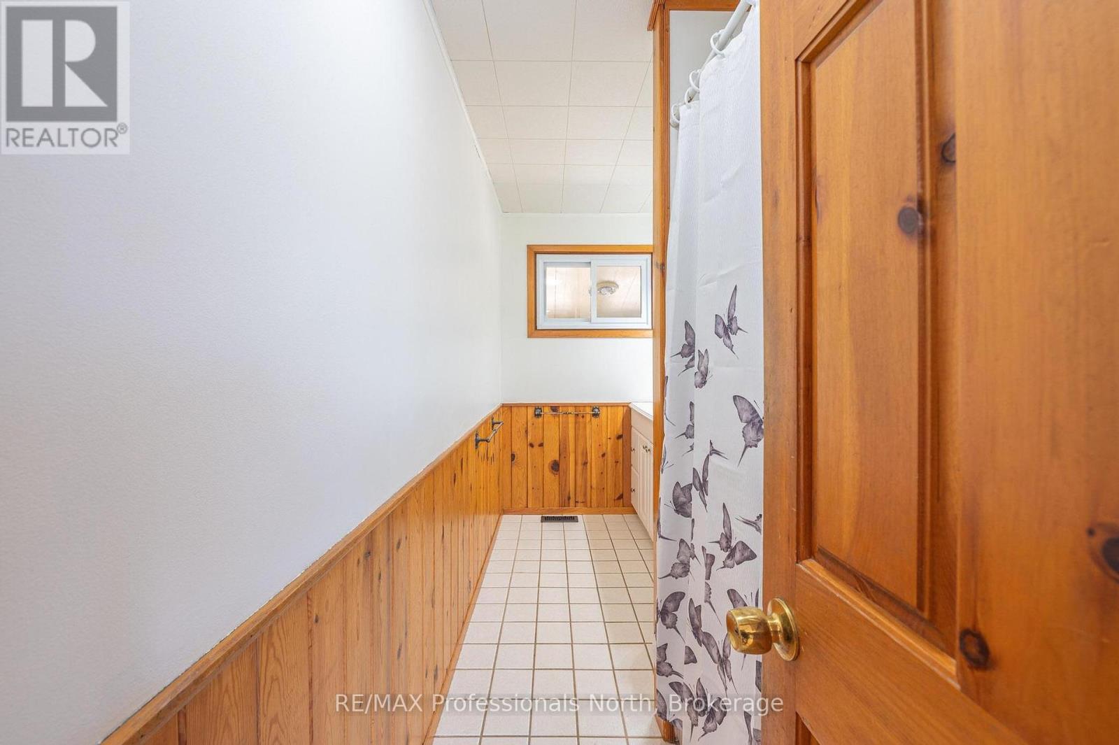 26 Prentice Street, Minden Hills, Ontario  K0M 2K0 - Photo 20 - X12392637