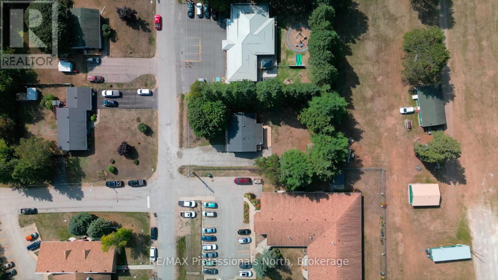26 Prentice Street, Minden Hills, Ontario  K0M 2K0 - Photo 50 - X12392637