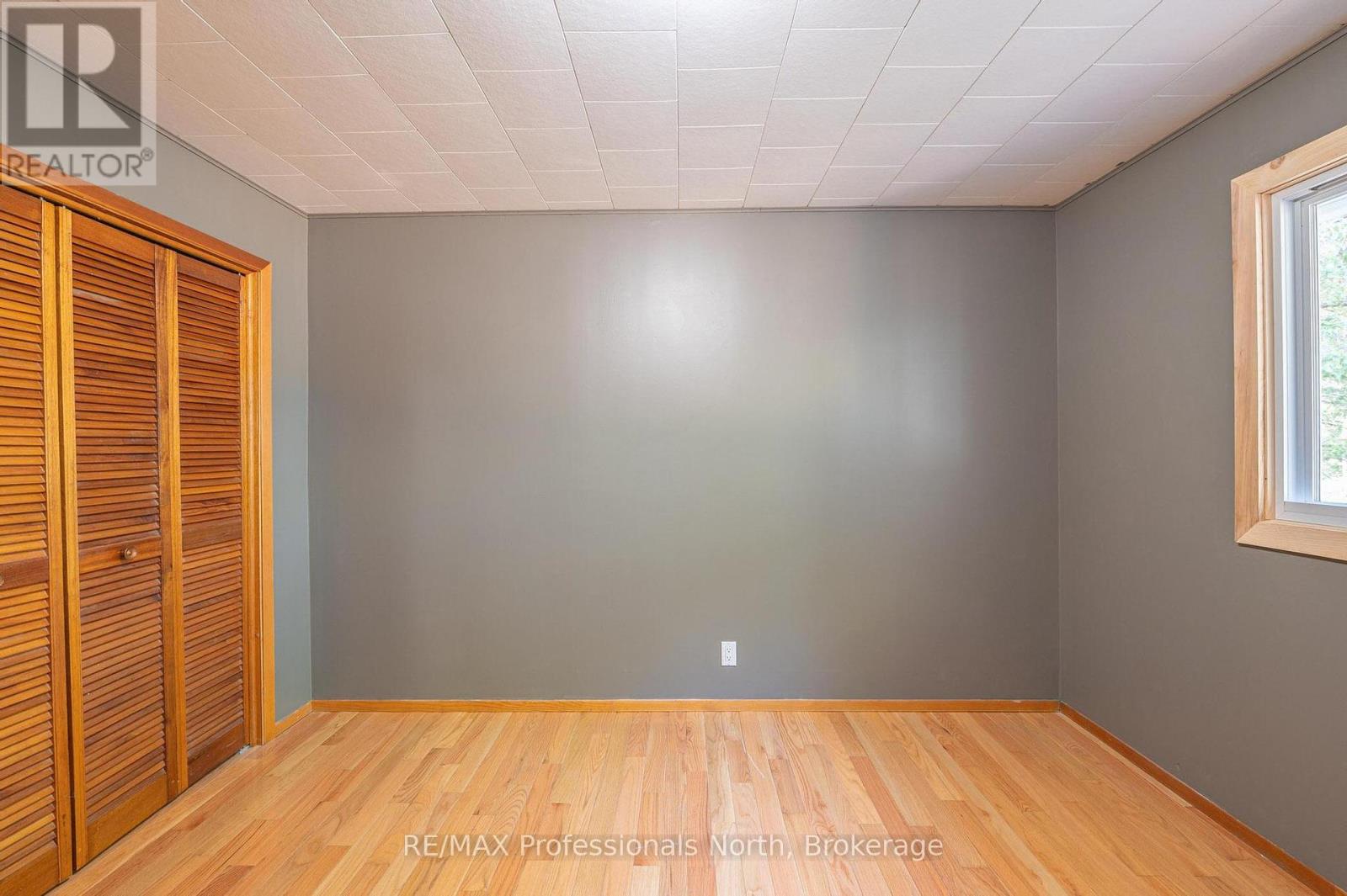 26 Prentice Street, Minden Hills, Ontario  K0M 2K0 - Photo 27 - X12392637