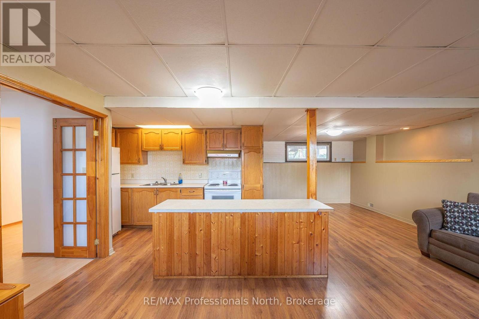 26 Prentice Street, Minden Hills, Ontario  K0M 2K0 - Photo 33 - X12392637