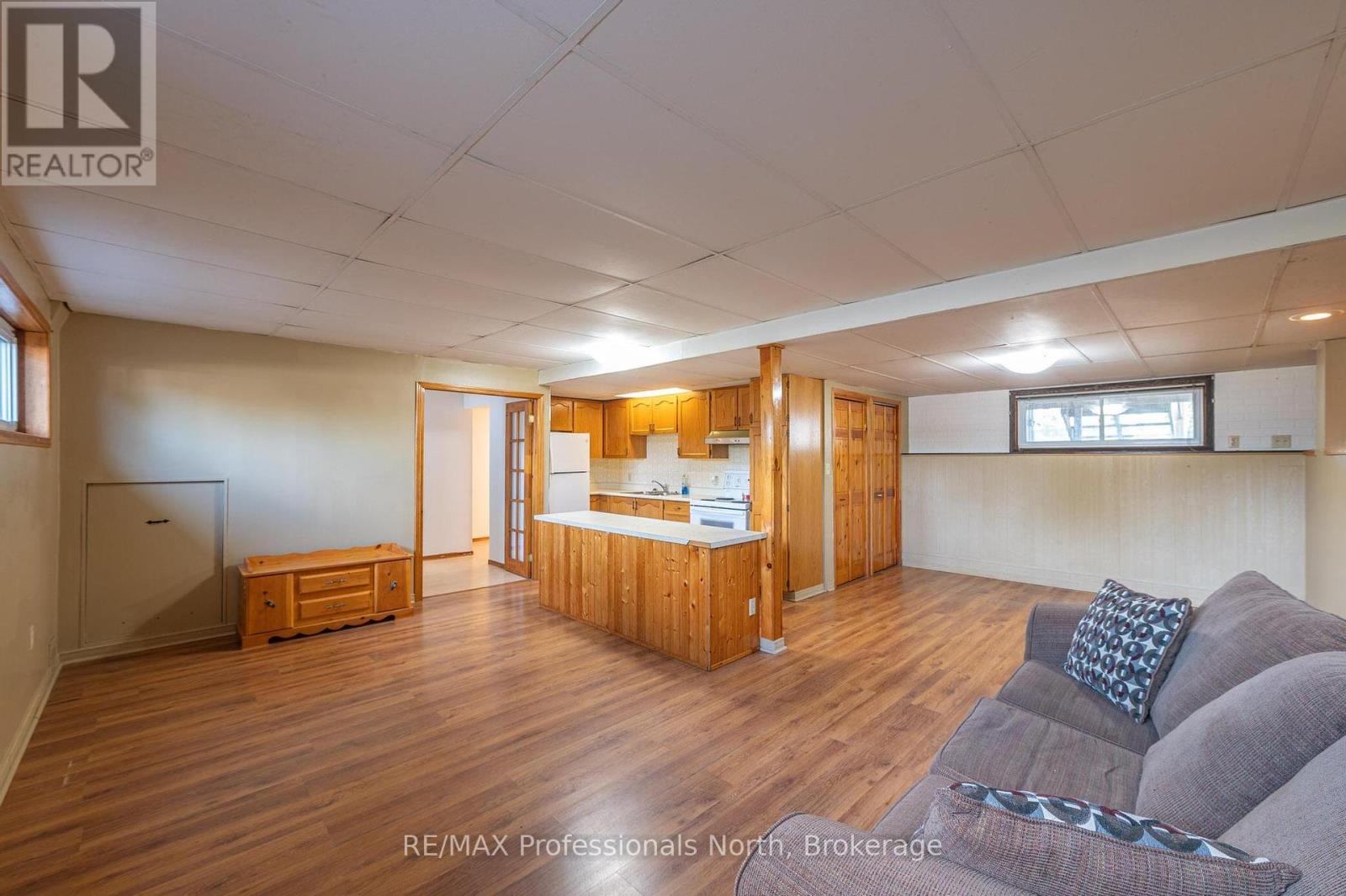 26 Prentice Street, Minden Hills, Ontario  K0M 2K0 - Photo 35 - X12392637