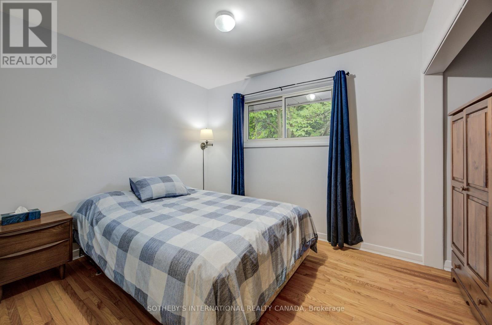 51 Ottawa Crescent W, Guelph, Ontario  N1E 2A7 - Photo 19 - X12393834