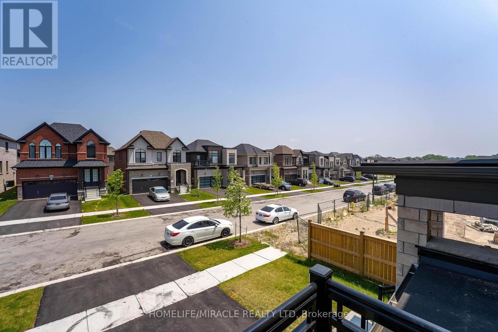815 Sobeski Avenue, Woodstock, Ontario  N4T 0P1 - Photo 18 - X12393899