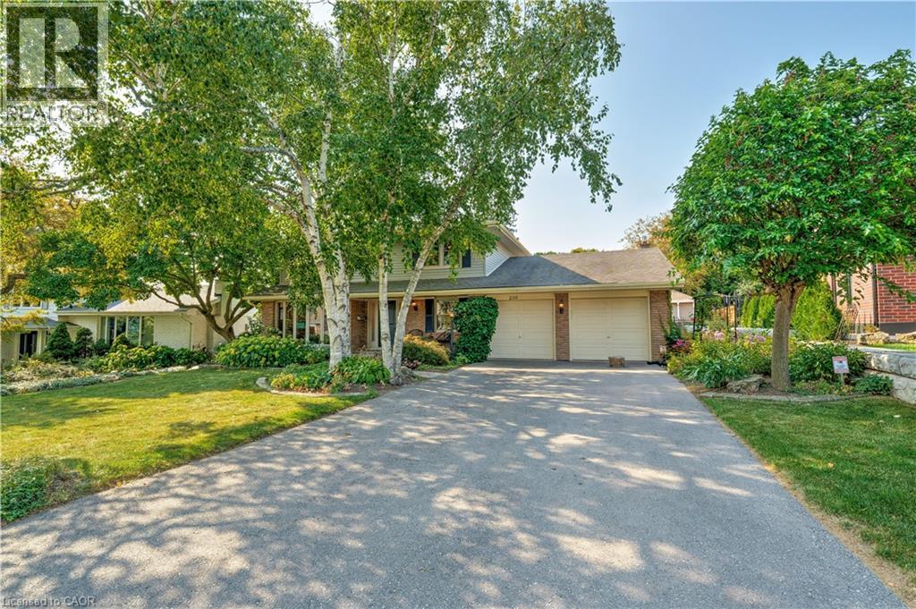 2118 Agincourt Crescent, Burlington, Ontario  L7P 1P2 - Photo 2 - 40767784
