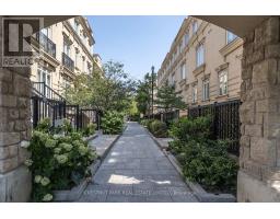 11 - 98 CARR STREET, Toronto, Ontario