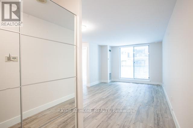 306 - 398 Eglinton Avenue E, Toronto, Ontario  M4P 3H8 - Photo 2 - C12393981