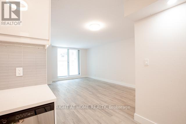 306 - 398 Eglinton Avenue E, Toronto, Ontario  M4P 3H8 - Photo 9 - C12393981