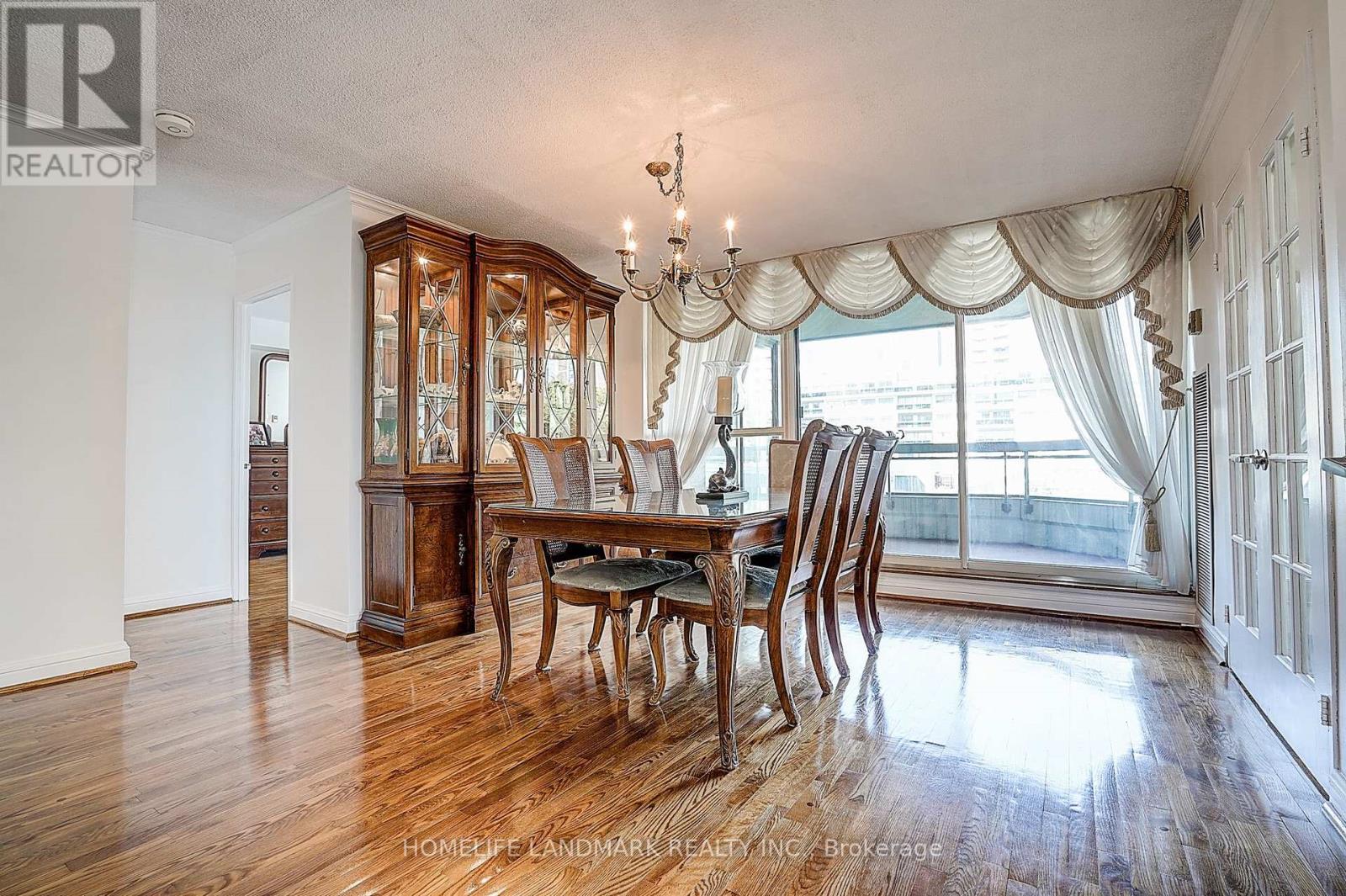 503 - 130 Carlton Street, Toronto (Cabbagetown-South St. James Town), Ontario  M5A 4K3 - Photo 11 - C12394058