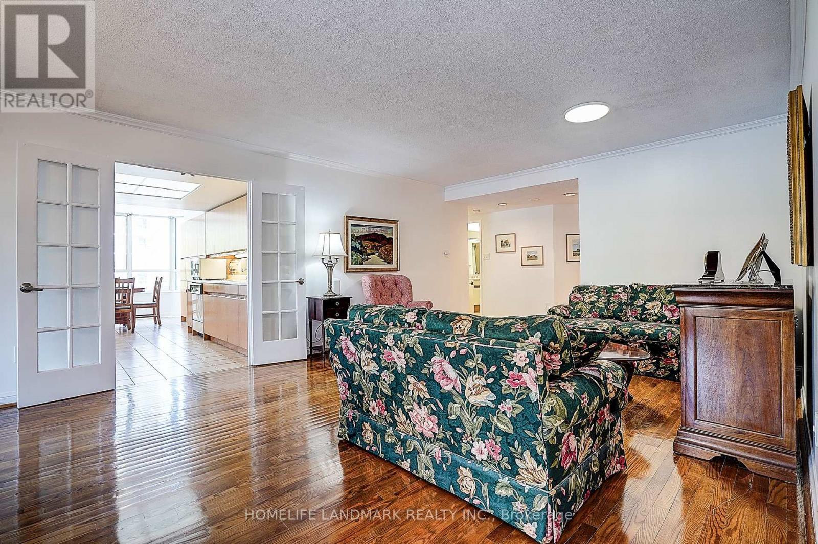 503 - 130 Carlton Street, Toronto (Cabbagetown-South St. James Town), Ontario  M5A 4K3 - Photo 14 - C12394058