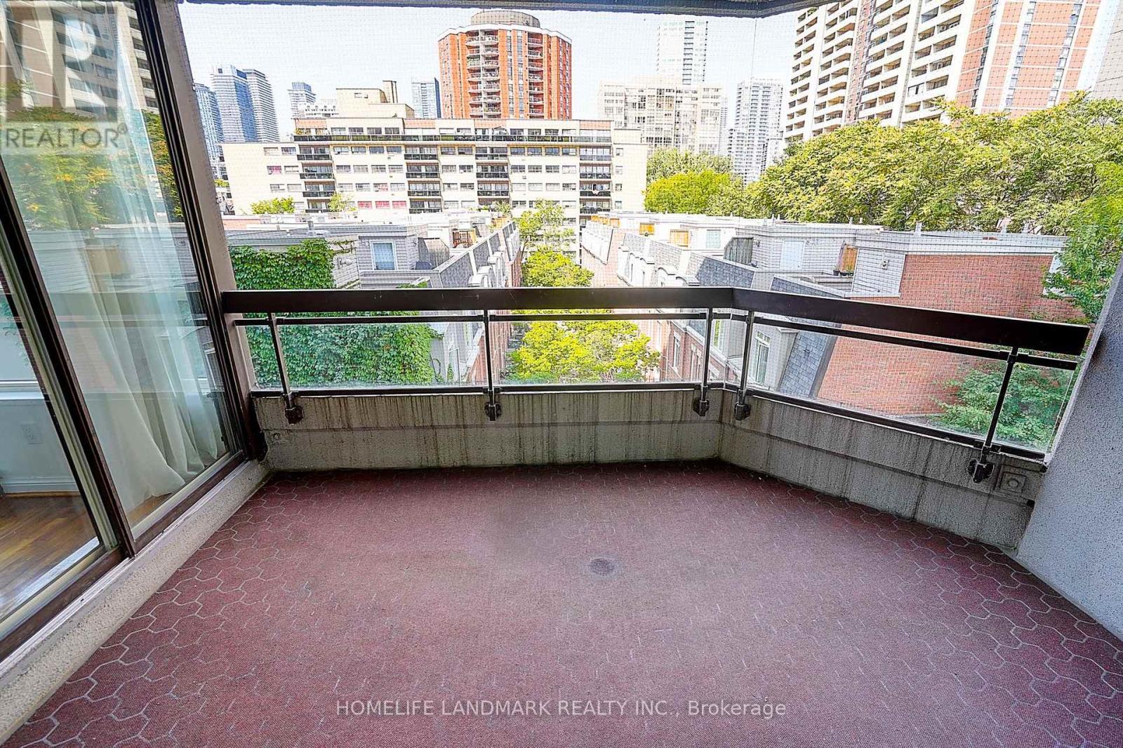 503 - 130 Carlton Street, Toronto (Cabbagetown-South St. James Town), Ontario  M5A 4K3 - Photo 31 - C12394058