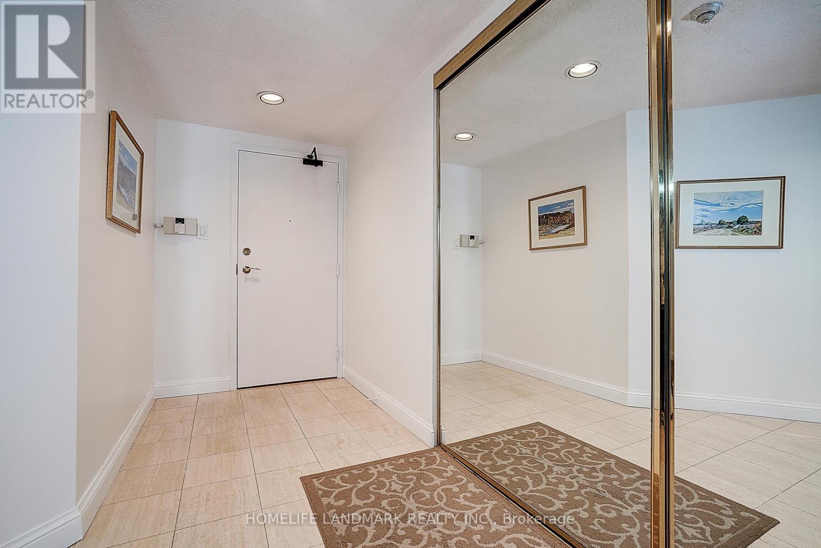 503 - 130 Carlton Street, Toronto (Cabbagetown-South St. James Town), Ontario  M5A 4K3 - Photo 5 - C12394058